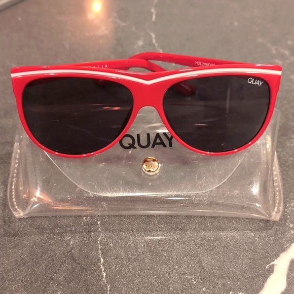 Quay Hollywood Nights Sunglasses - Picture 1 of 5